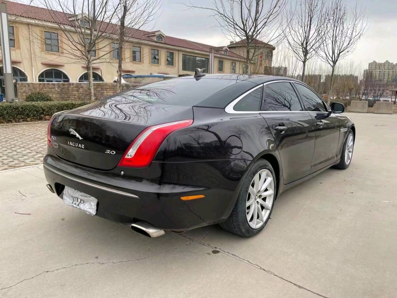 唐山13年捷豹XJL3