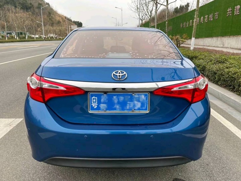 北京17年丰田雷凌3