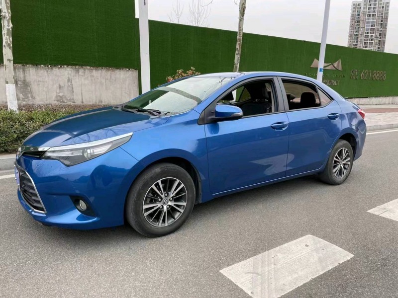 北京17年丰田雷凌2