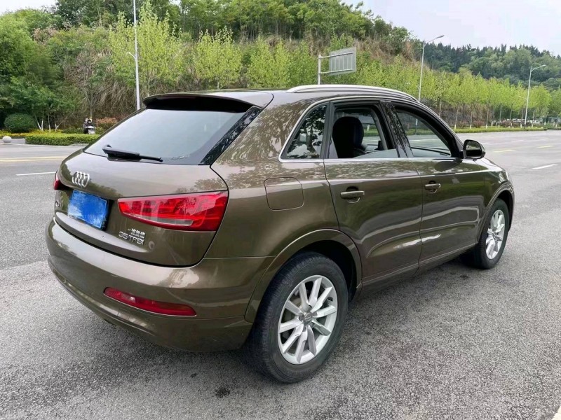 宜昌13年奧迪Q34