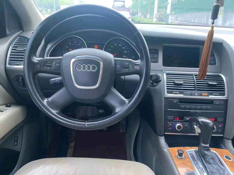 十堰08年奧迪Q79