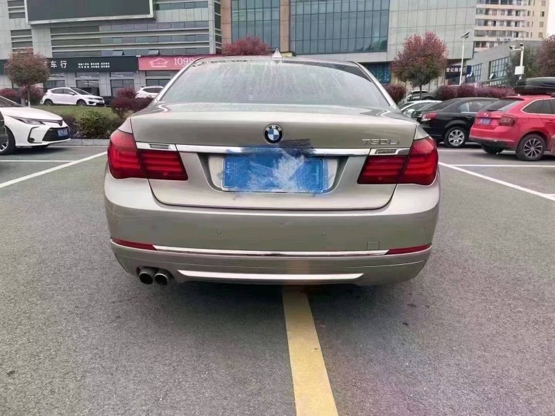 宜昌13年寶馬7系8
