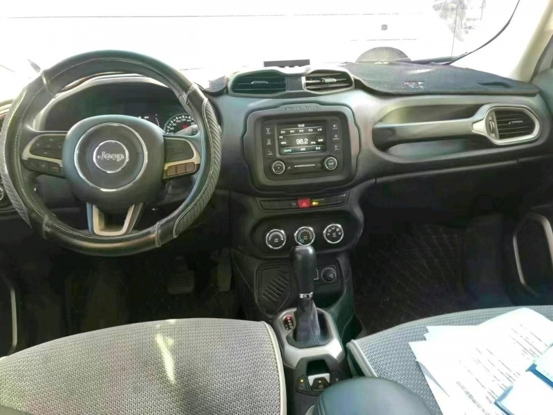 天津19年Jeep自由俠6