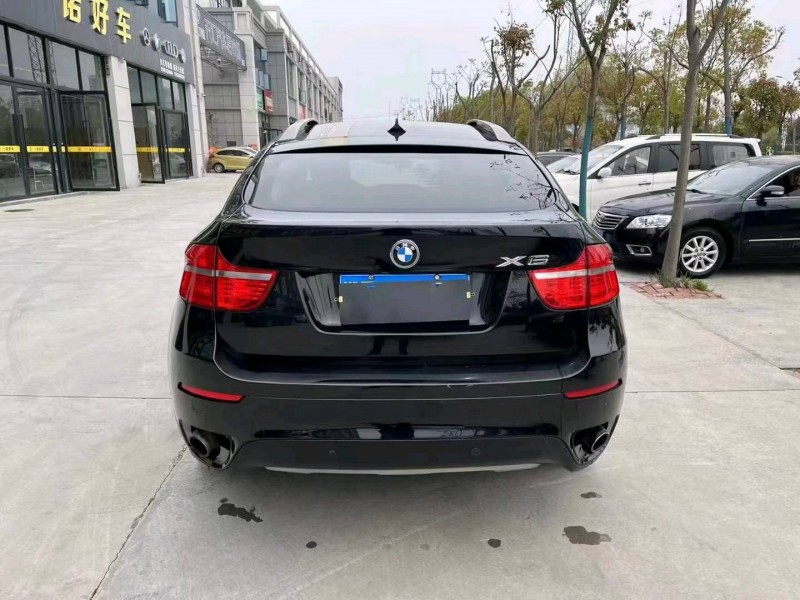 北京12年宝马X61