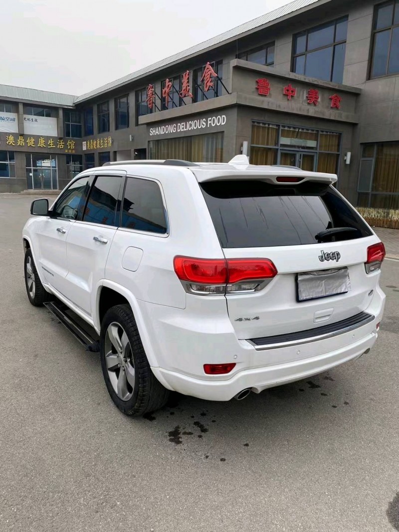 天津17年Jeep大切諾基4