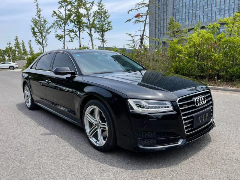 鹽城18年奧迪A8L8