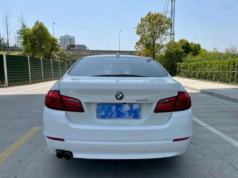 臺州13年寶馬5系7