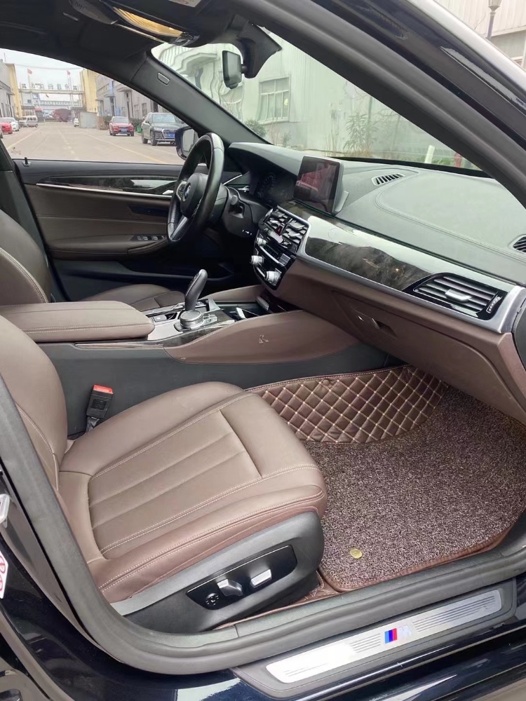 徐州19年宝马5系3