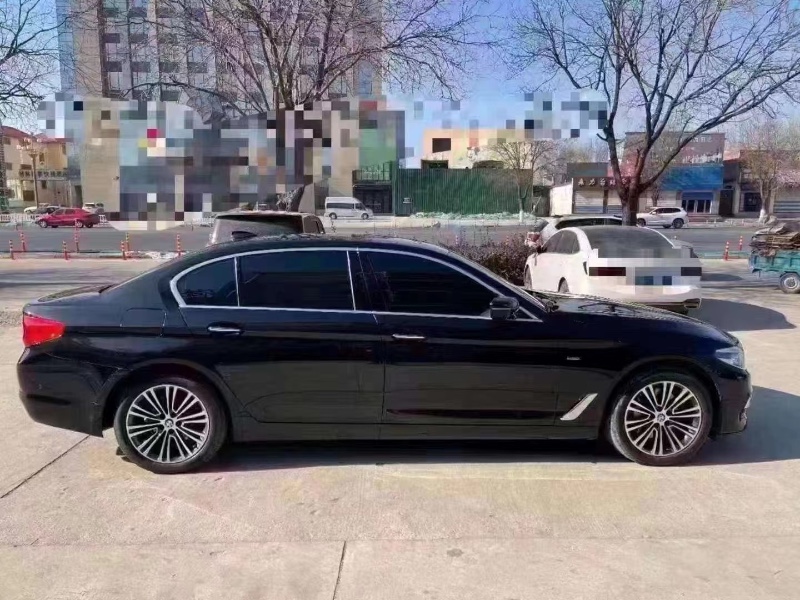 北京18年宝马5系4