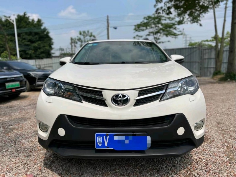 廣州14年豐田RAV41
