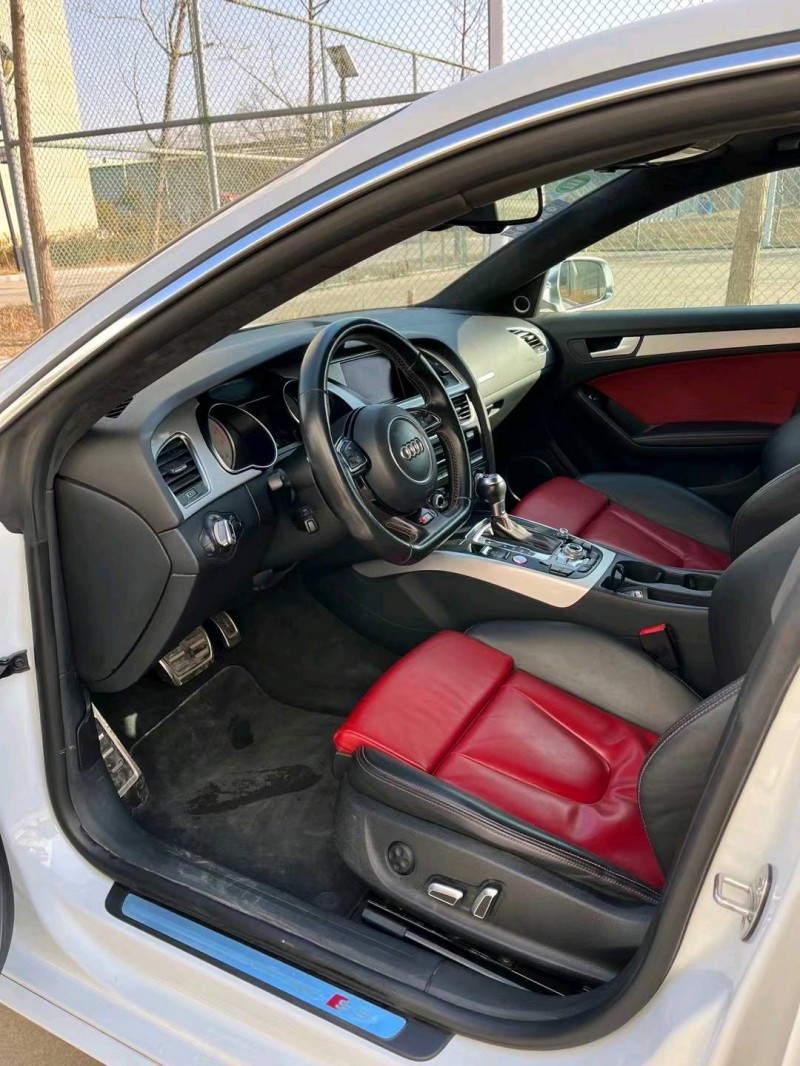 徐州16年奥迪S57