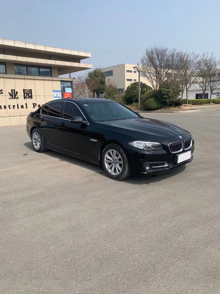 徐州17年宝马5系4