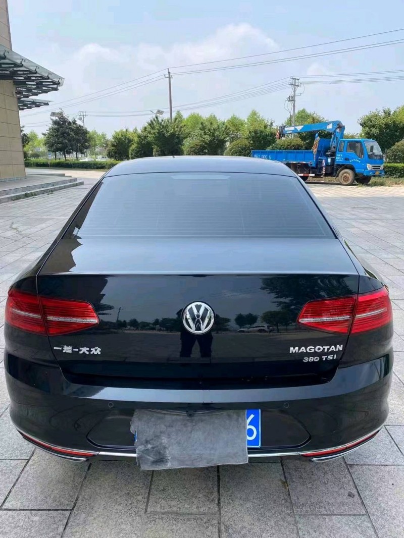 北京18年大众迈腾8