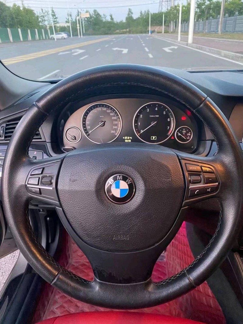 北京14年宝马5系4