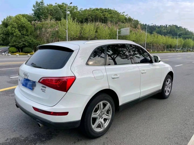 十堰10年奧迪Q54