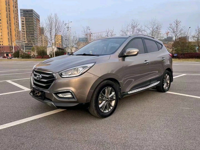 北京16年现代ix353