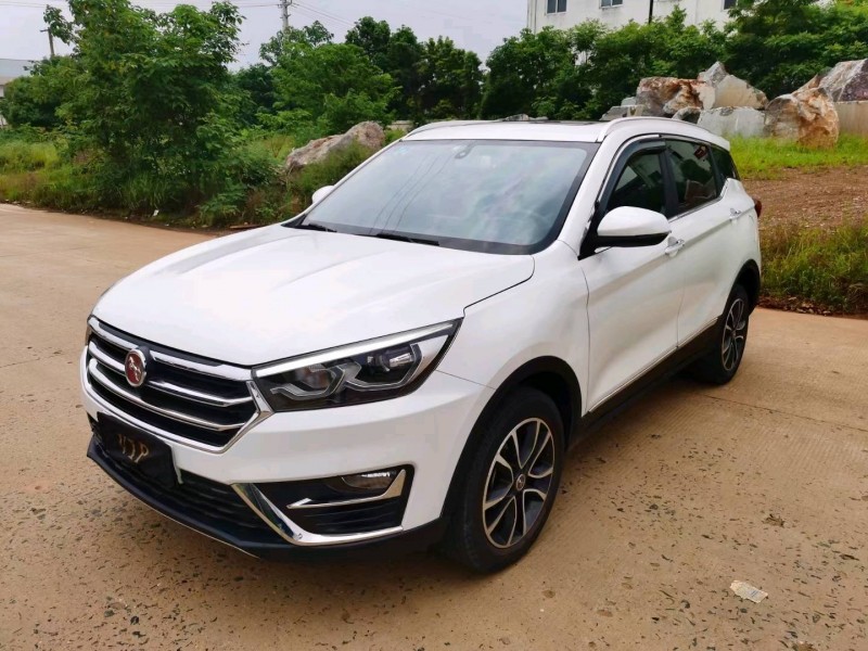 婁底18年漢騰汽車X53