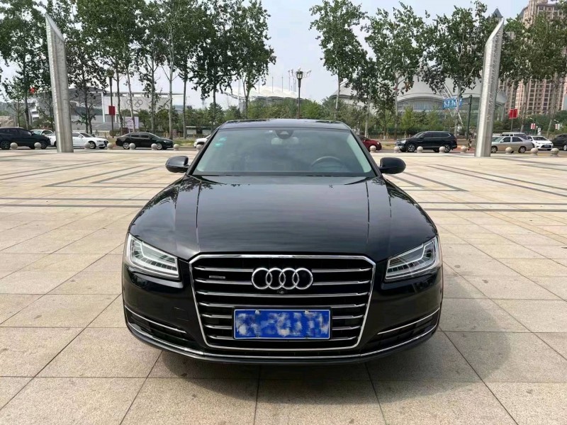 淄博16年奧迪A8L1