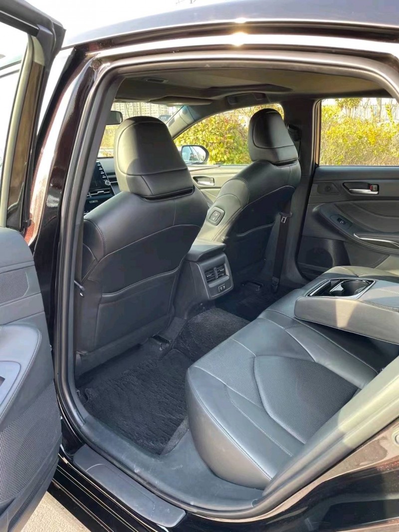 徐州20年丰田亚洲龙5