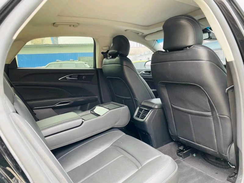 徐州17年福特金牛座6