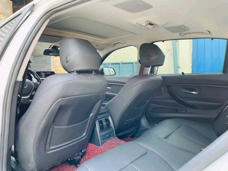 徐州18年宝马3系4