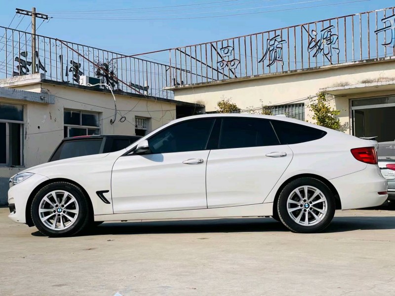 徐州16年宝马3系GT3