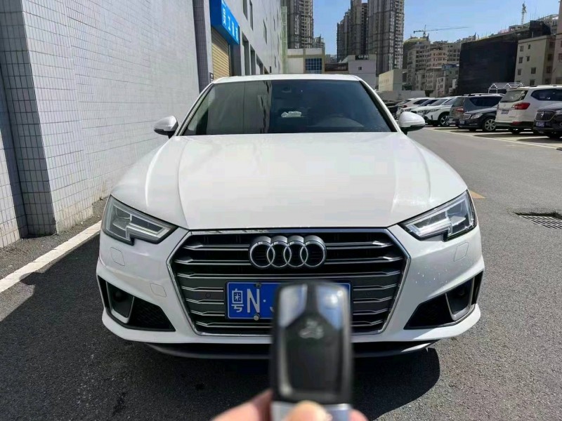 廣州19年奧迪A4L1