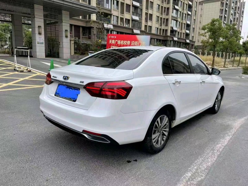 淮南19年吉利帝豪5