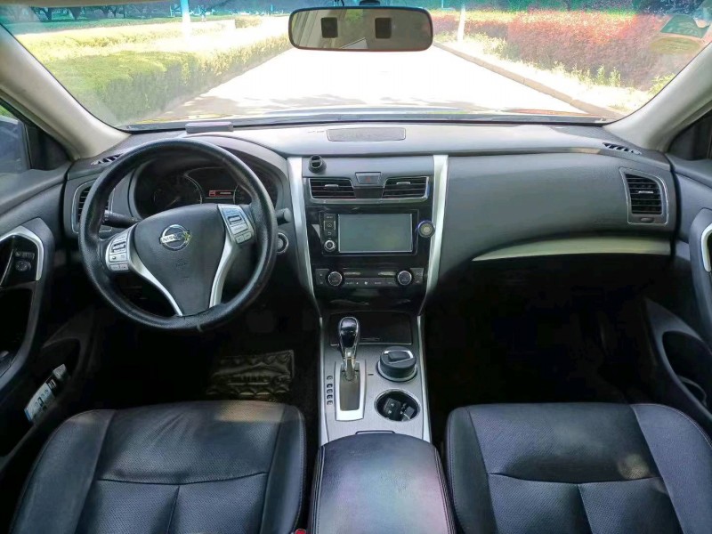 煙臺17年日產天籟4