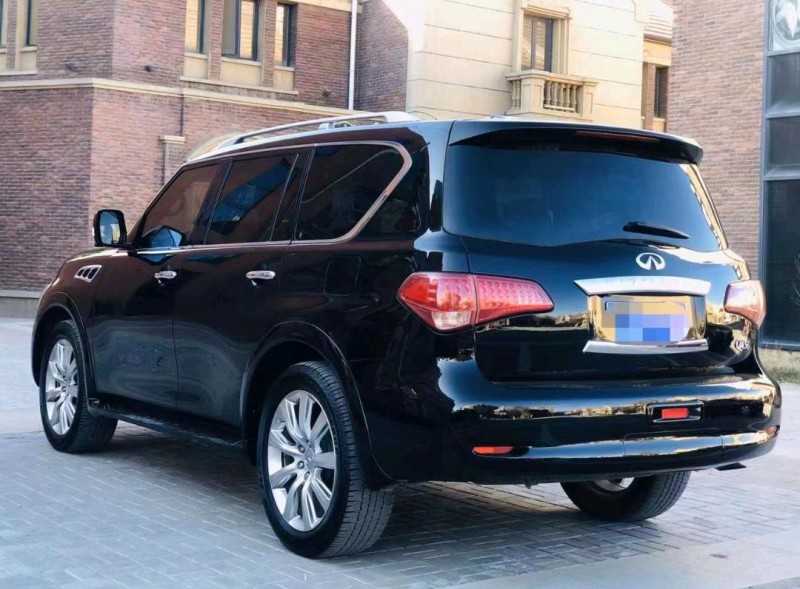 包頭11年英菲尼迪QX561