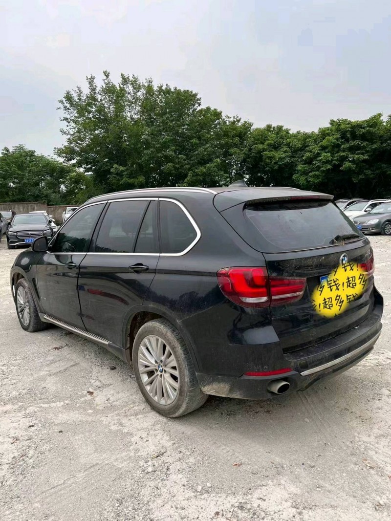 北京17年宝马X54