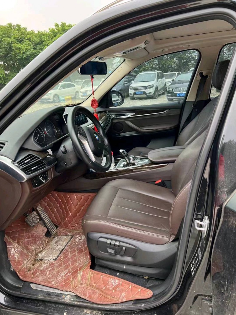 北京17年宝马X55