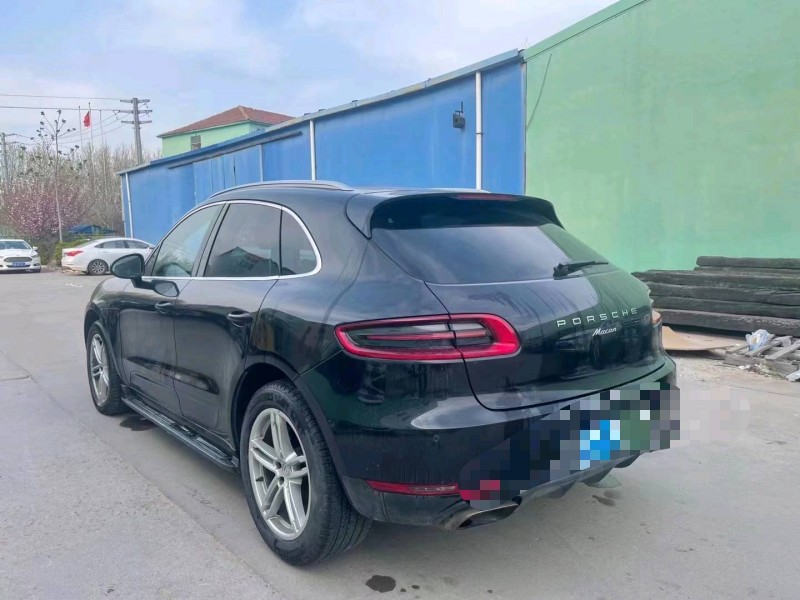 青島14年保時捷Macan8