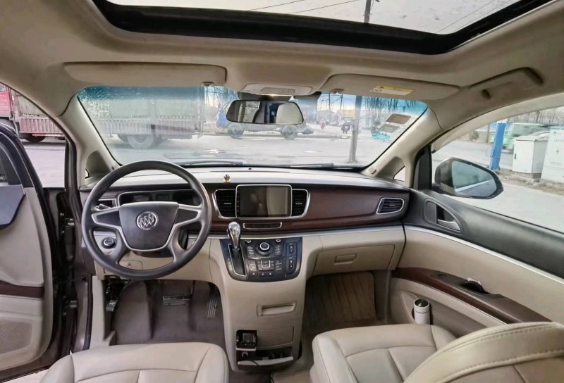 徐州15年别克GL86