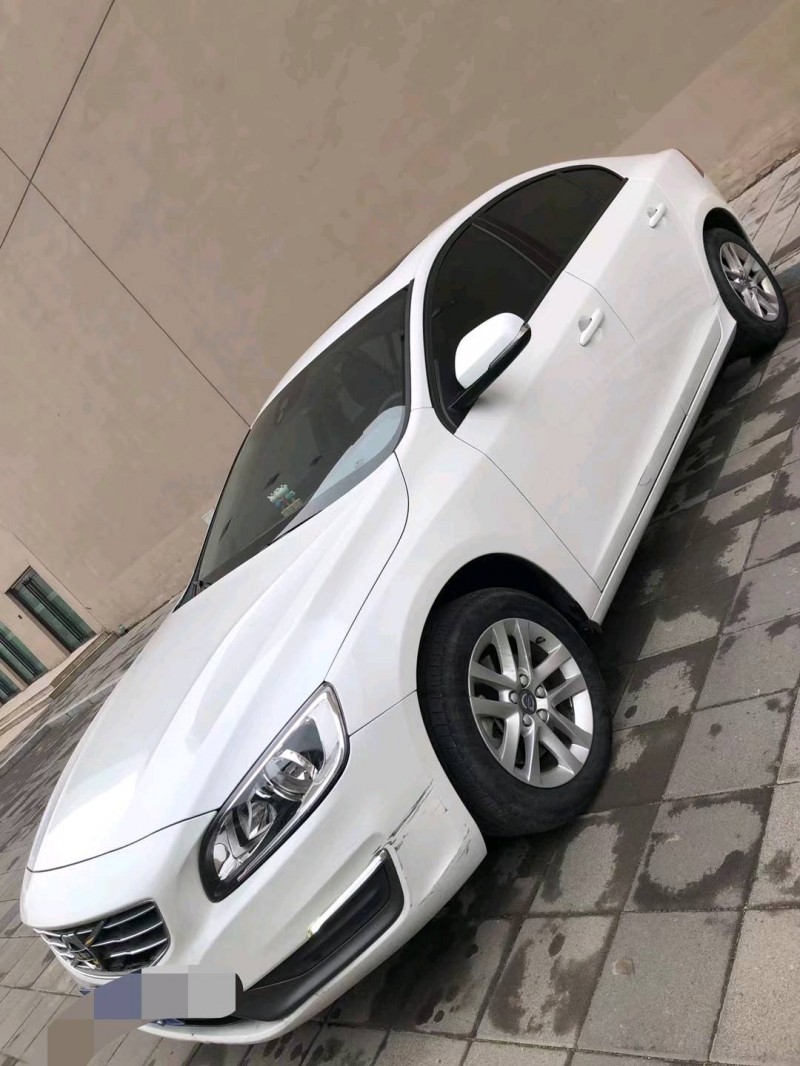 營口16年沃爾沃S60L2