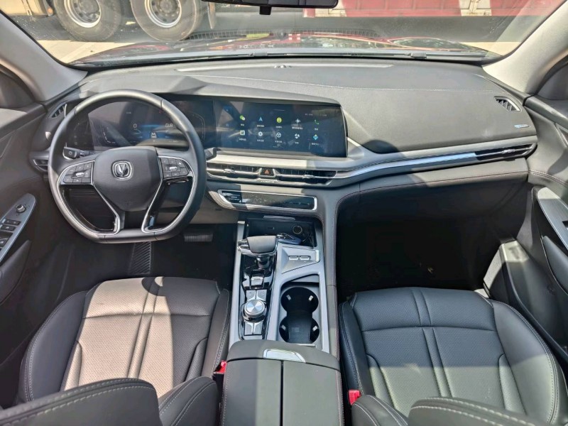 北京22年長安汽車CS756