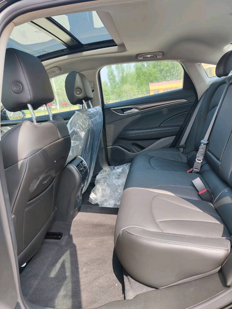 北京22年别克君越5