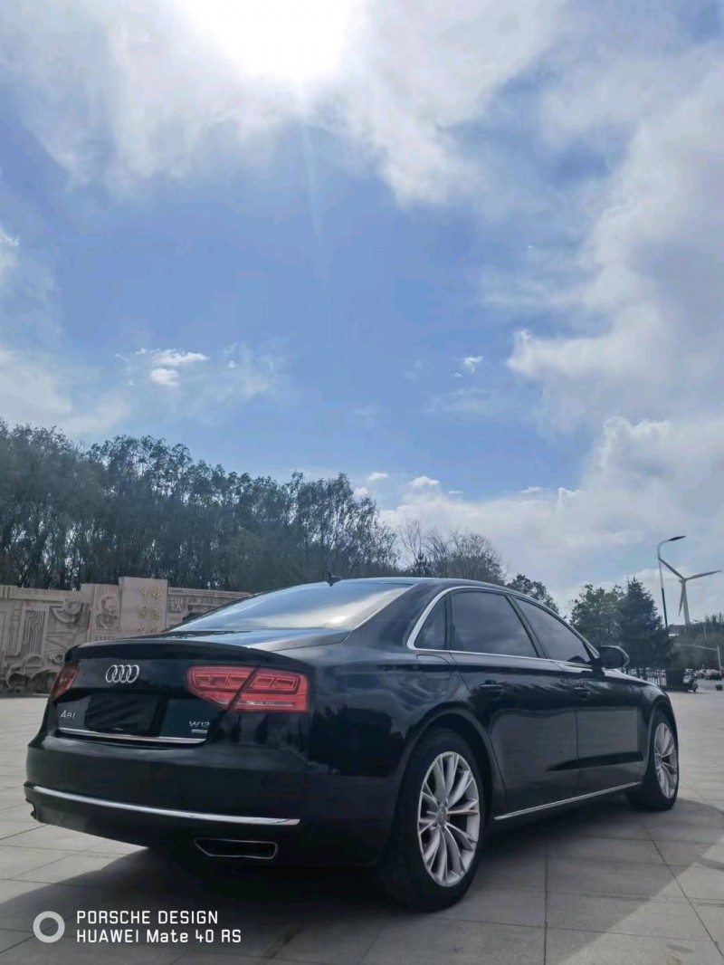 包頭14年奧迪A8L7