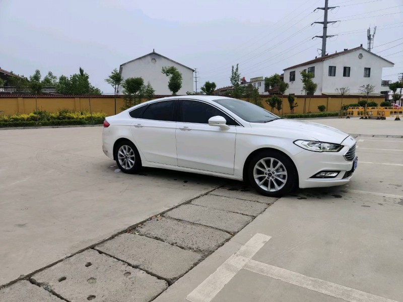 北京17年福特蒙迪欧2