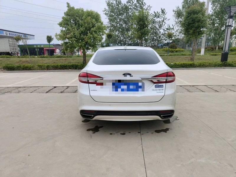 北京17年福特蒙迪欧9