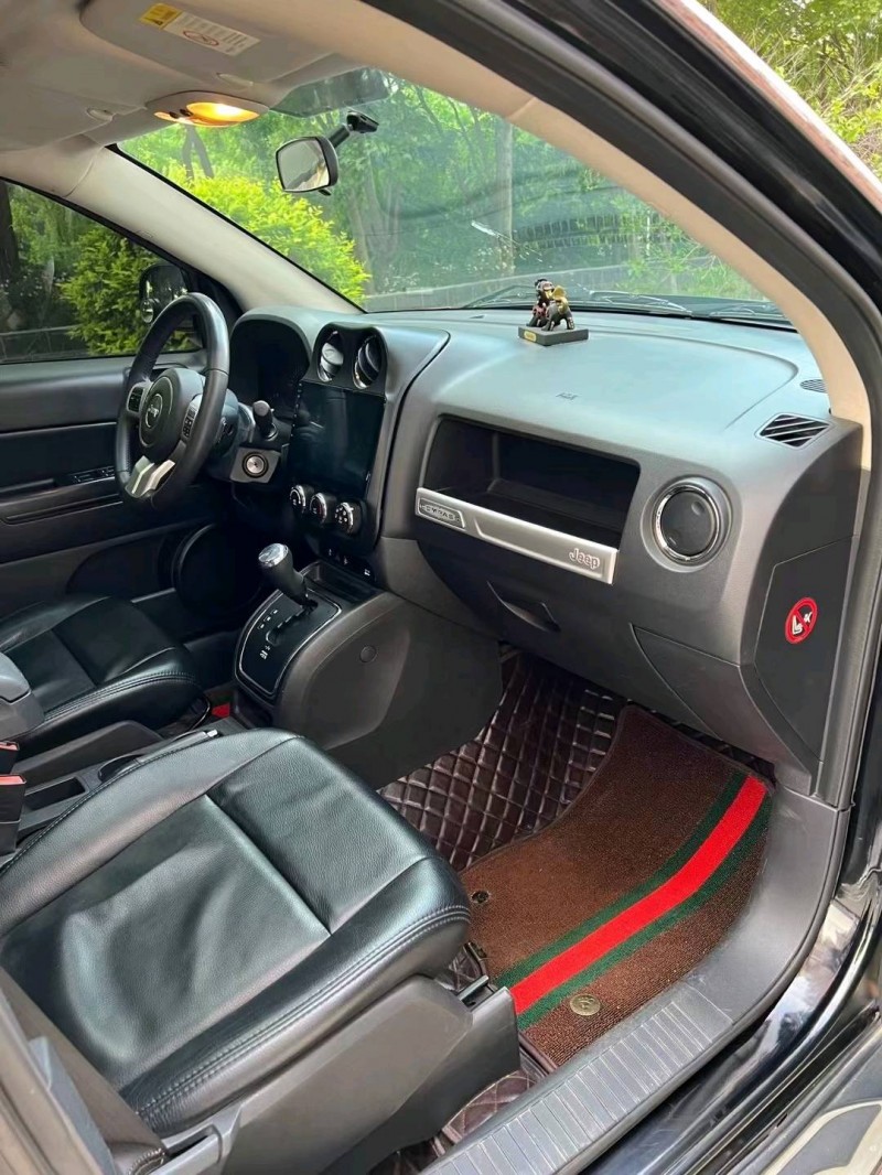 邢臺15年Jeep指南者6