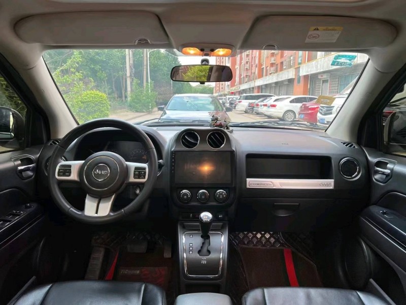 邢臺15年Jeep指南者7