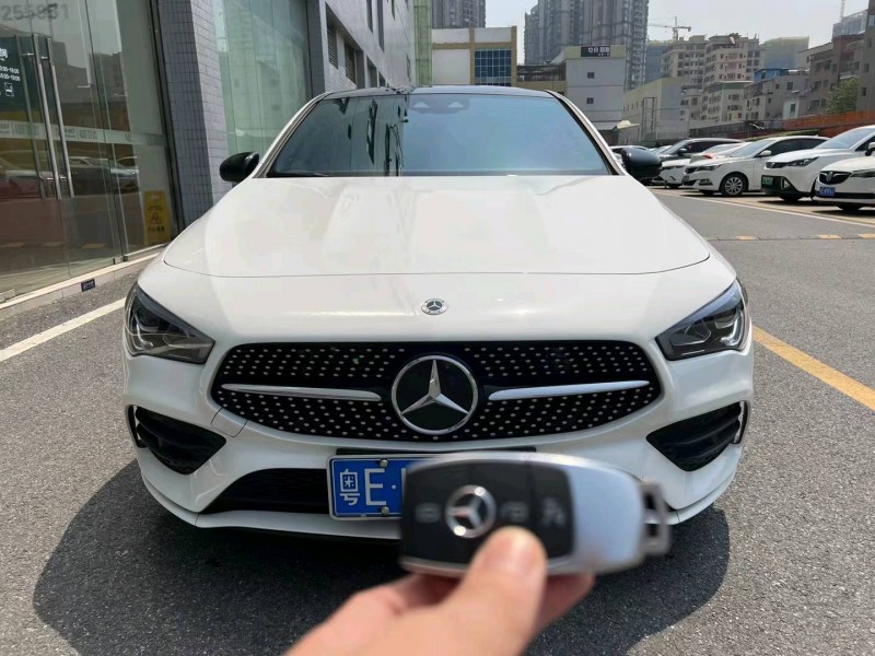 廣州21年奔馳CLA1