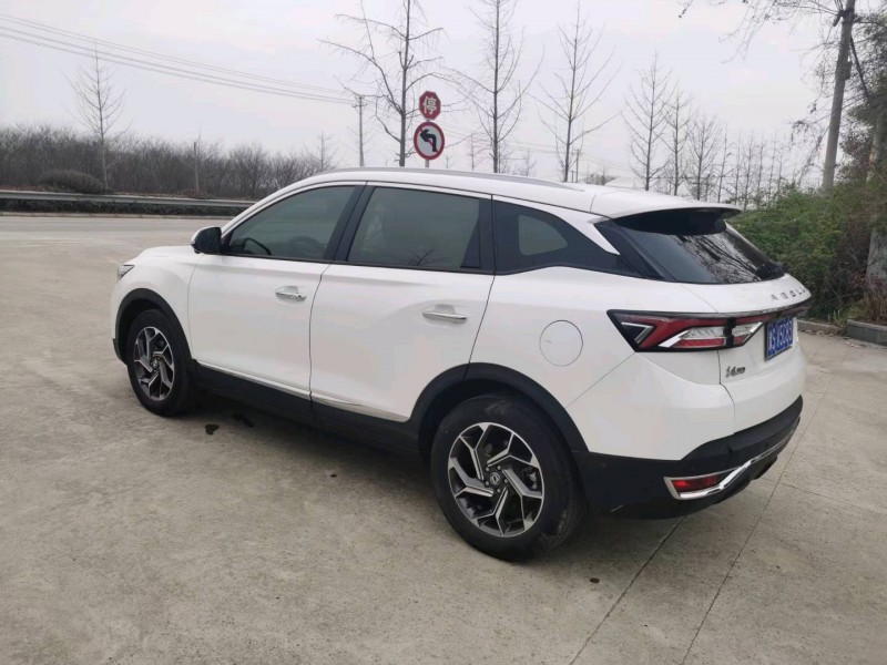 徐州19年东风AX7pro5