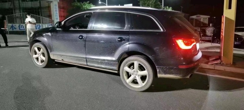 宜昌13年奧迪Q77