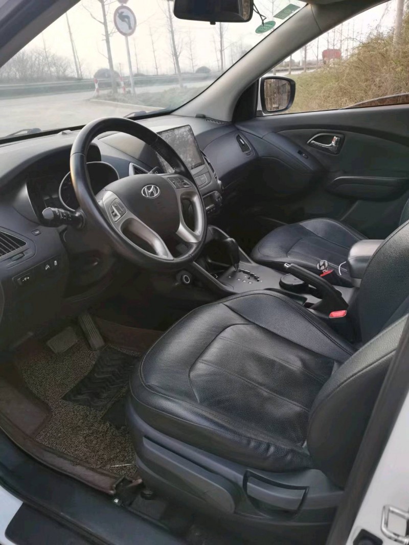 徐州17年现代ix357