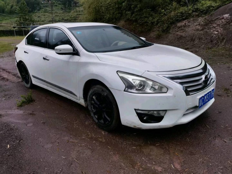 常州15年日產天籟3
