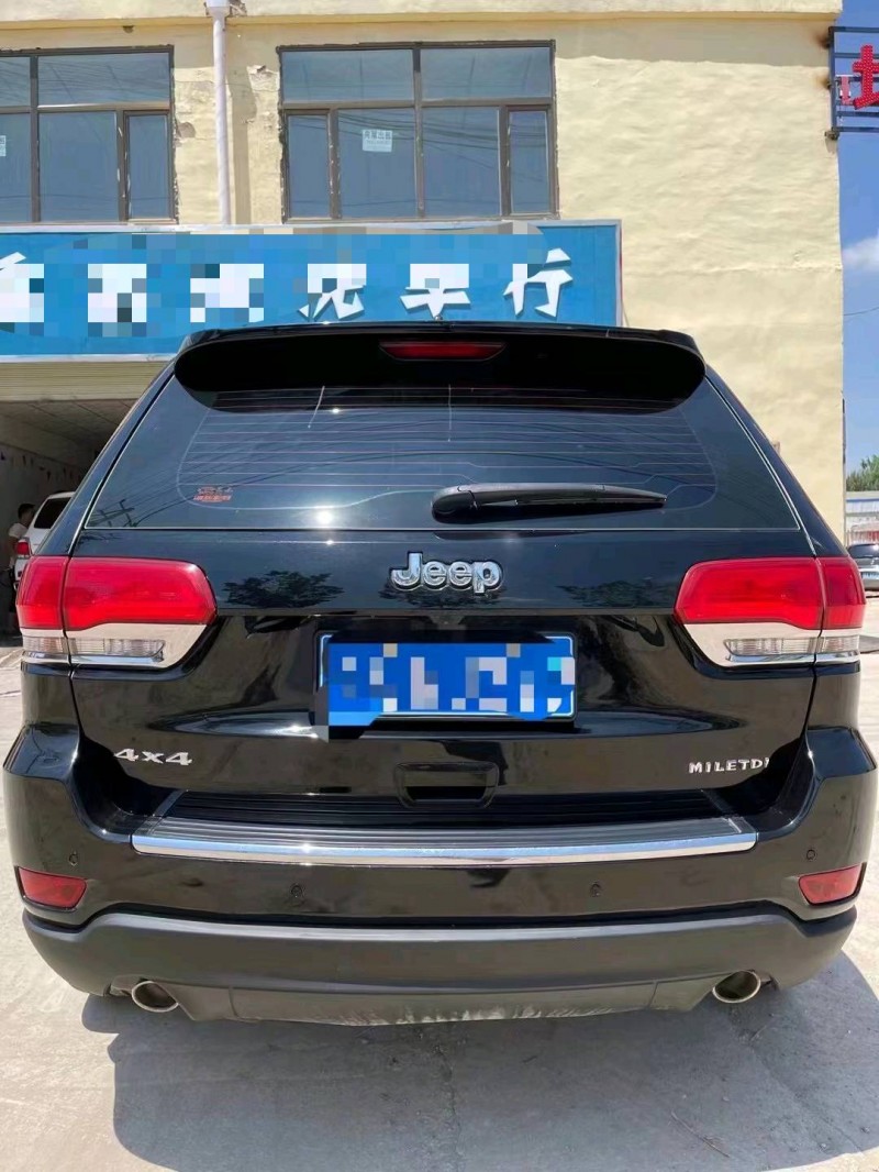 重慶19年Jeep大切諾基9