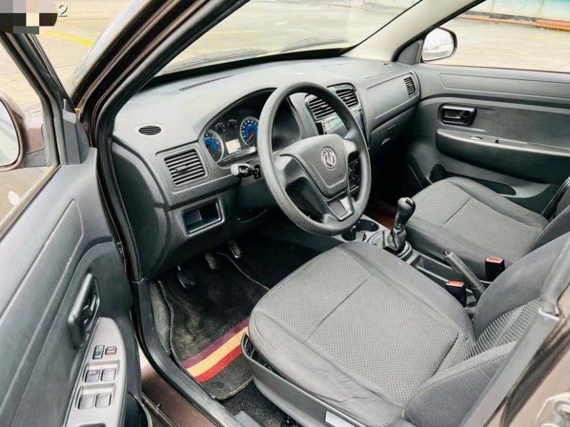 东莞16年东风风光6