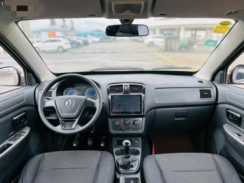 东莞16年东风风光5